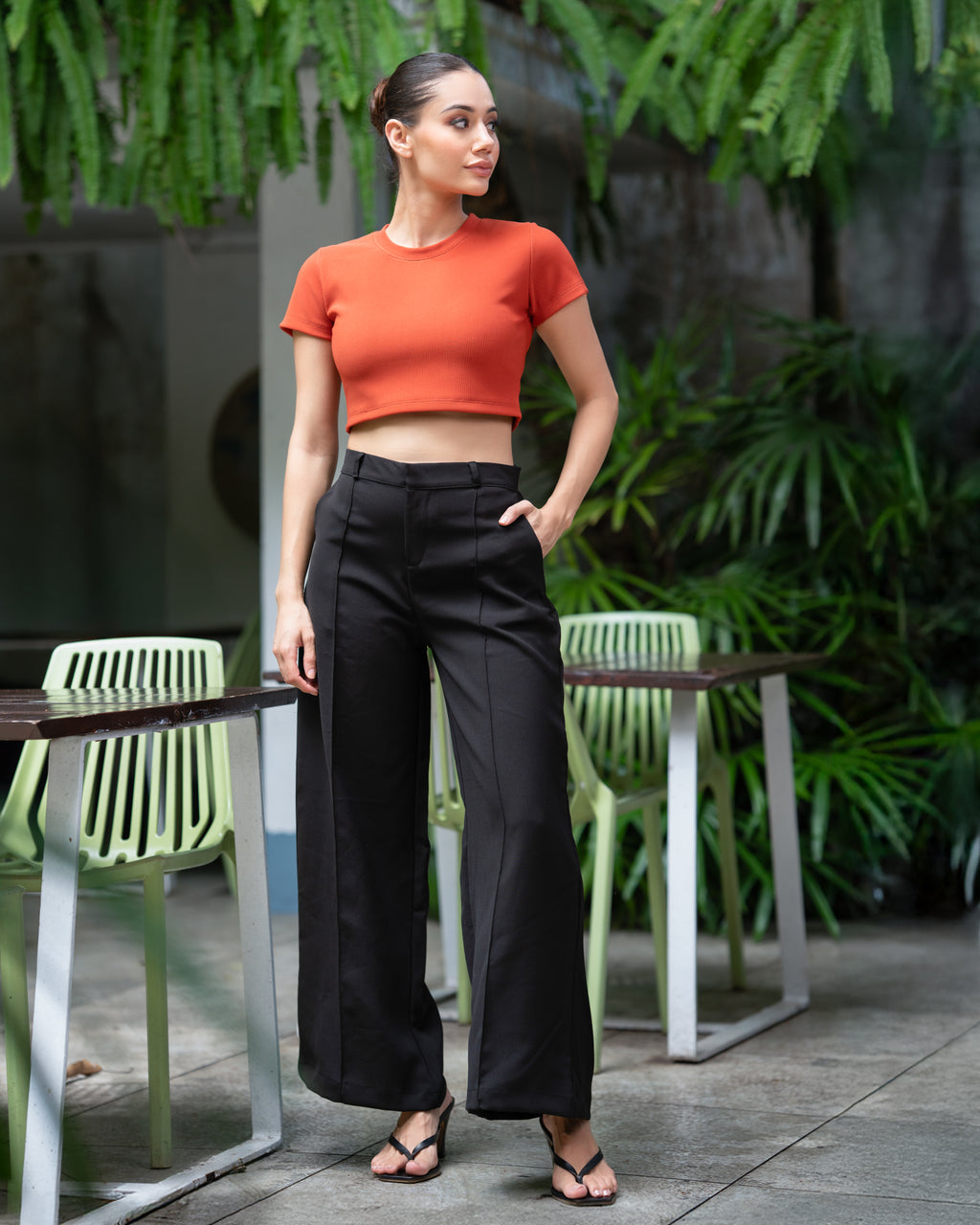 Nayeli Basic Crop