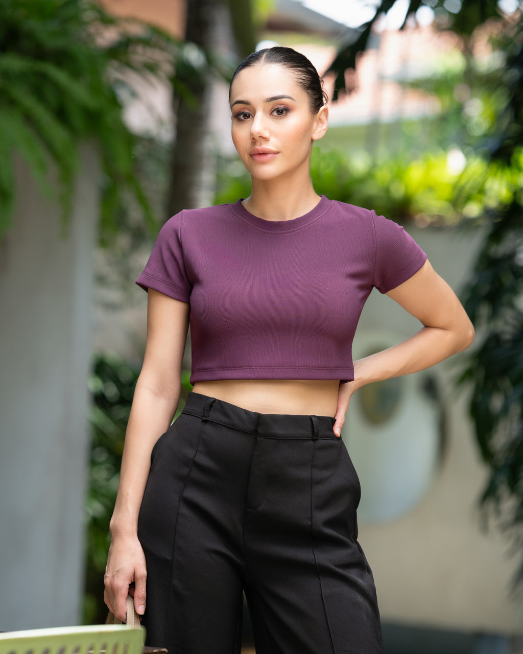 Nayeli Basic Crop