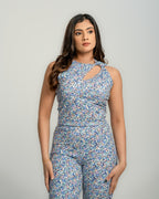 Audrey Front Open Crop