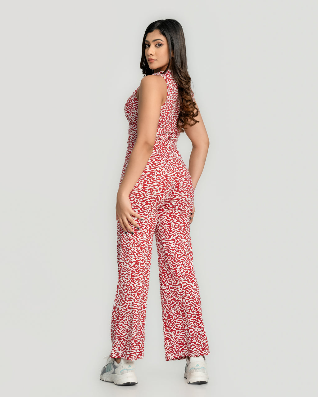 Audrey Front Open Crop