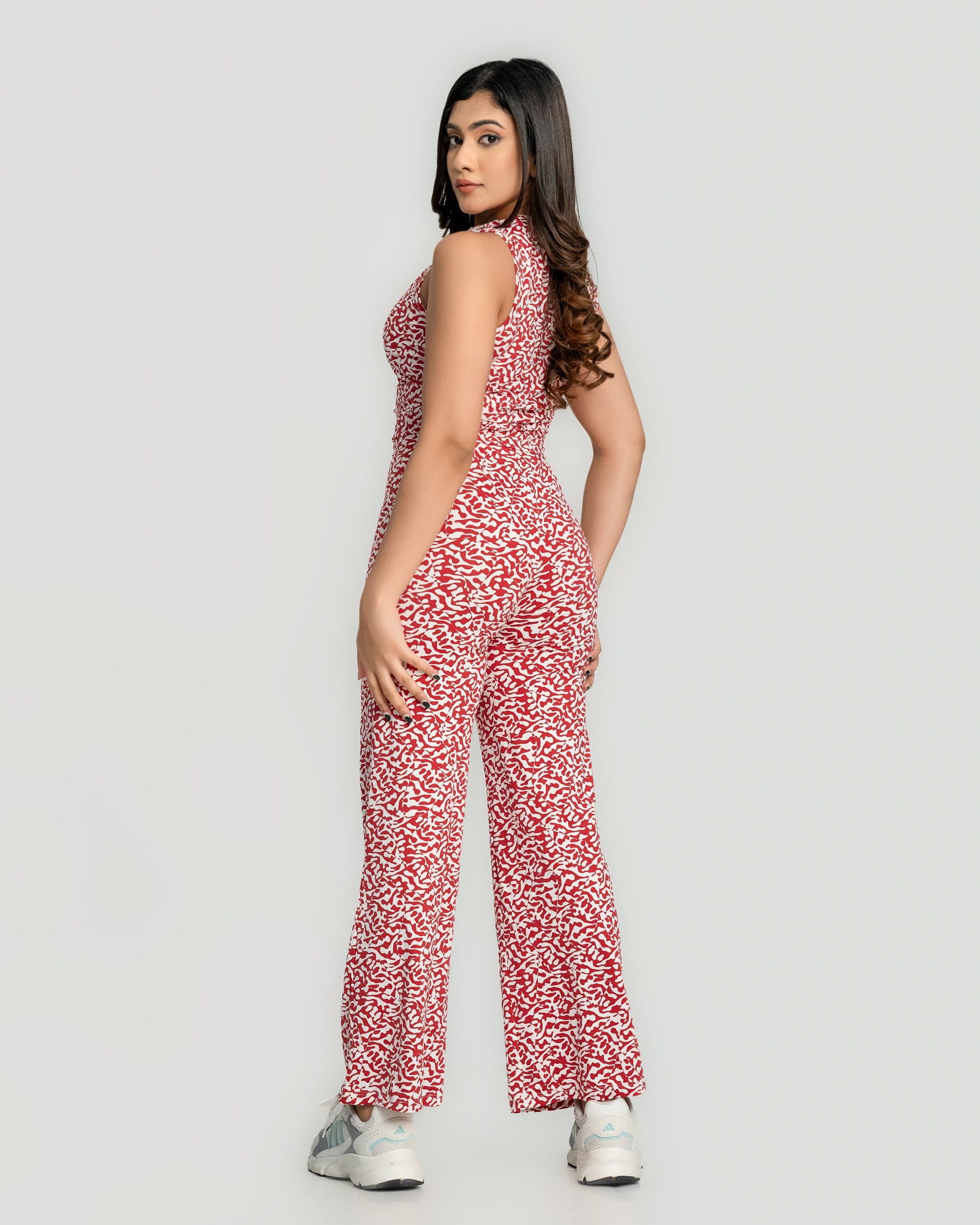 Audrey Front Open Crop