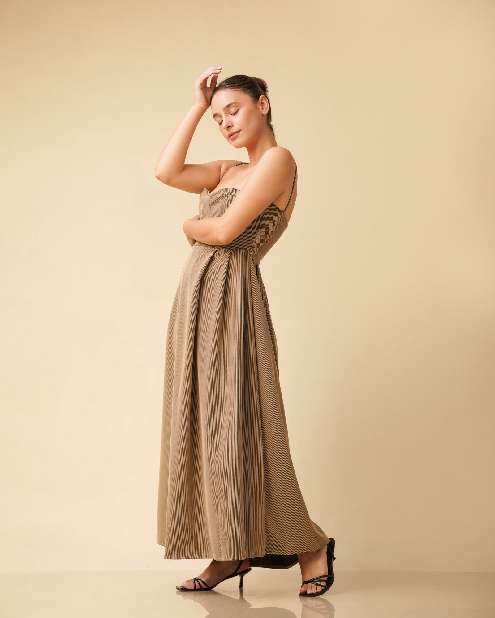 Etoffe Velora Dress