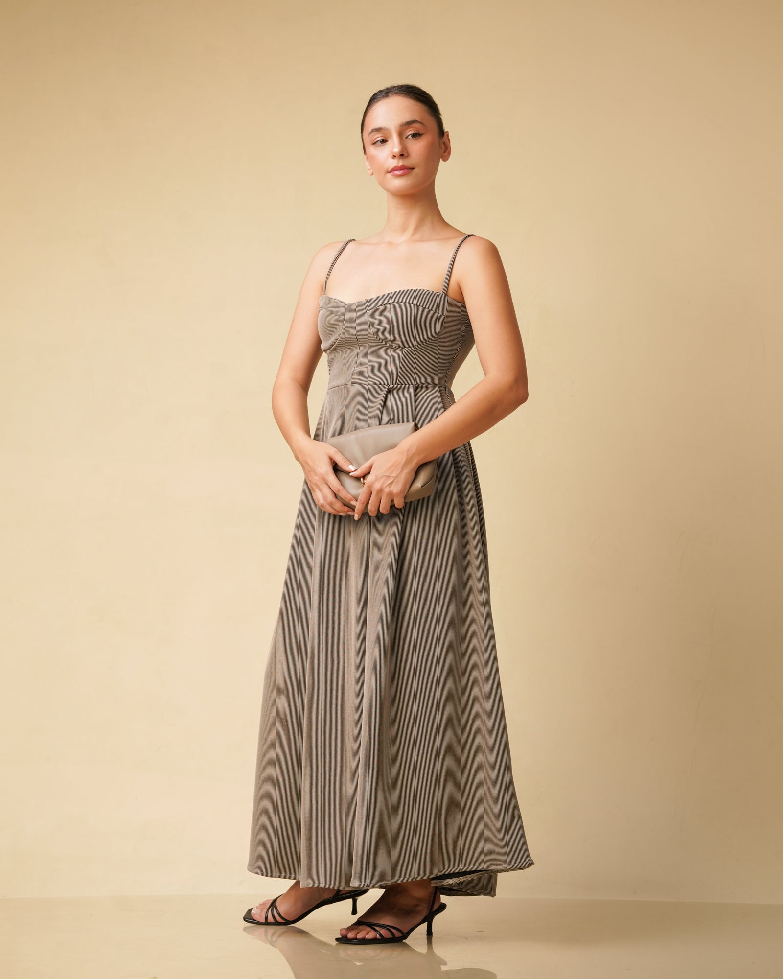 Etoffe Velora Dress
