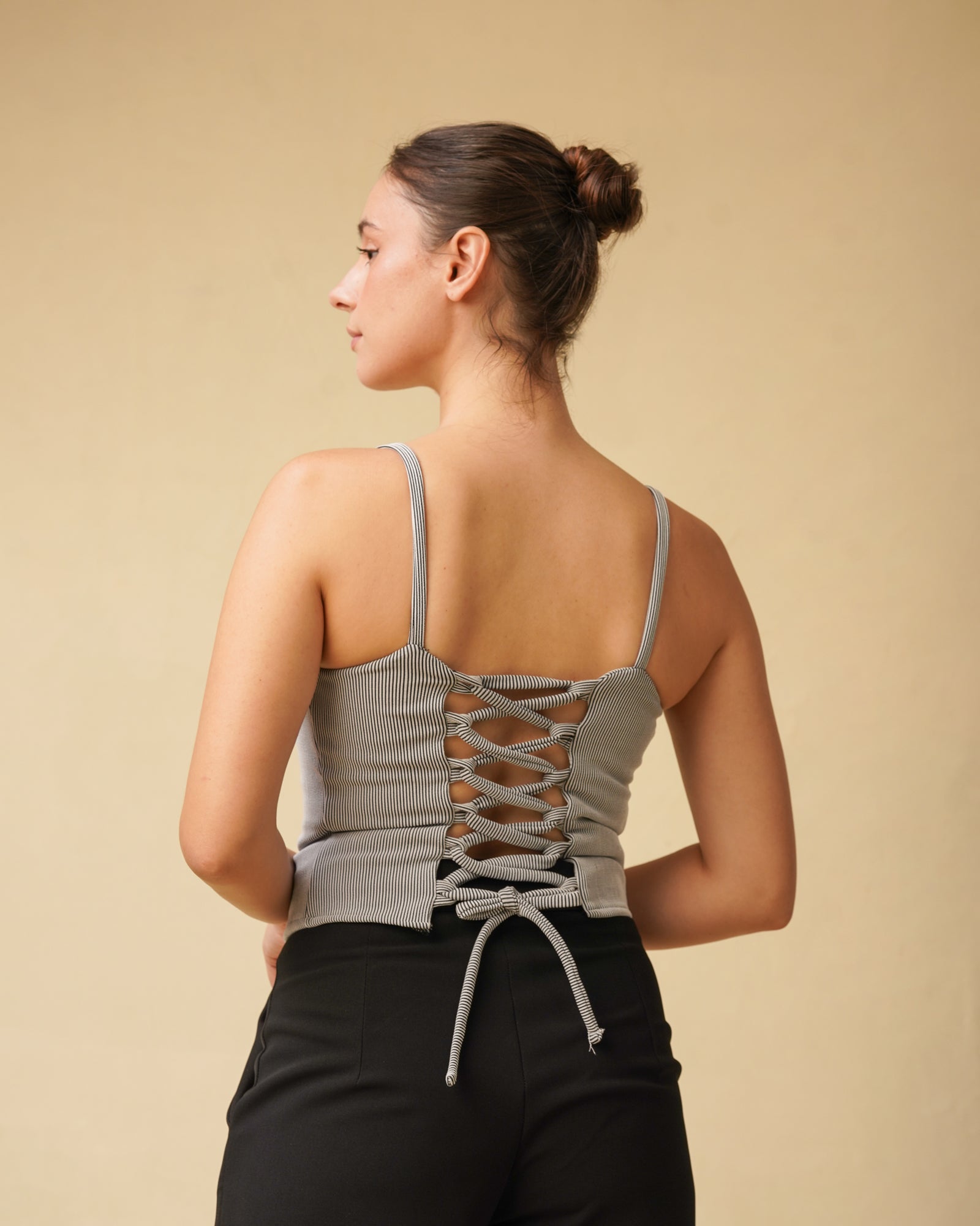 Etoffe Cross Tie Top