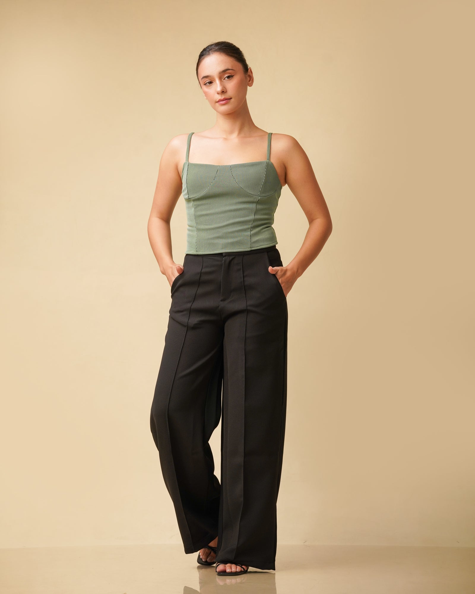 Etoffe Cross Tie Top