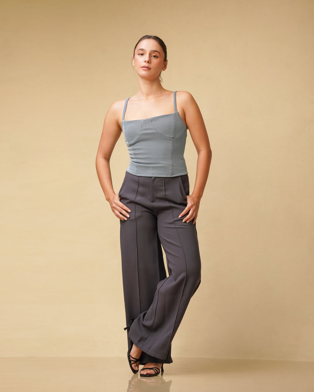 Etoffe Cross Tie Top