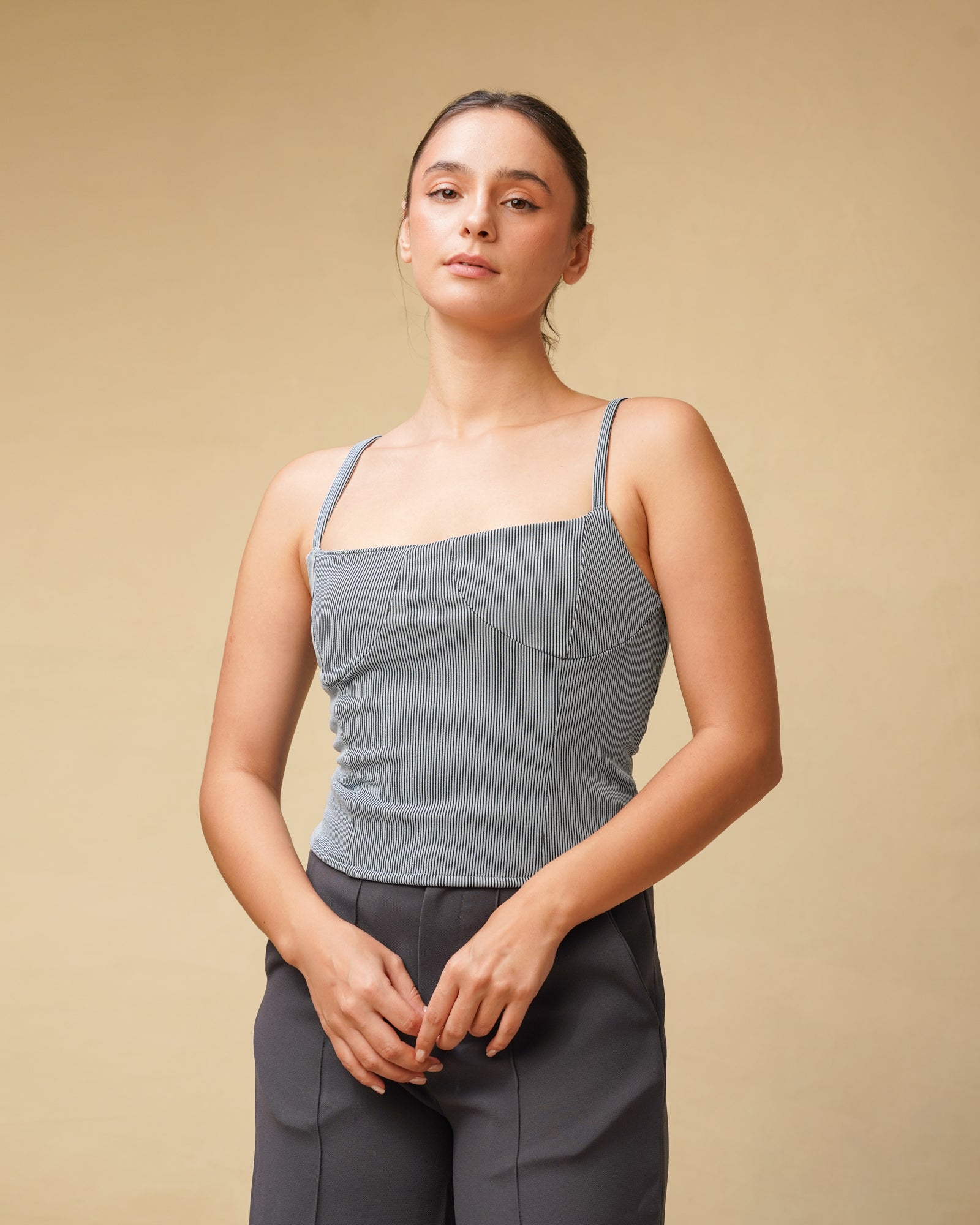 Etoffe Cross Tie Top